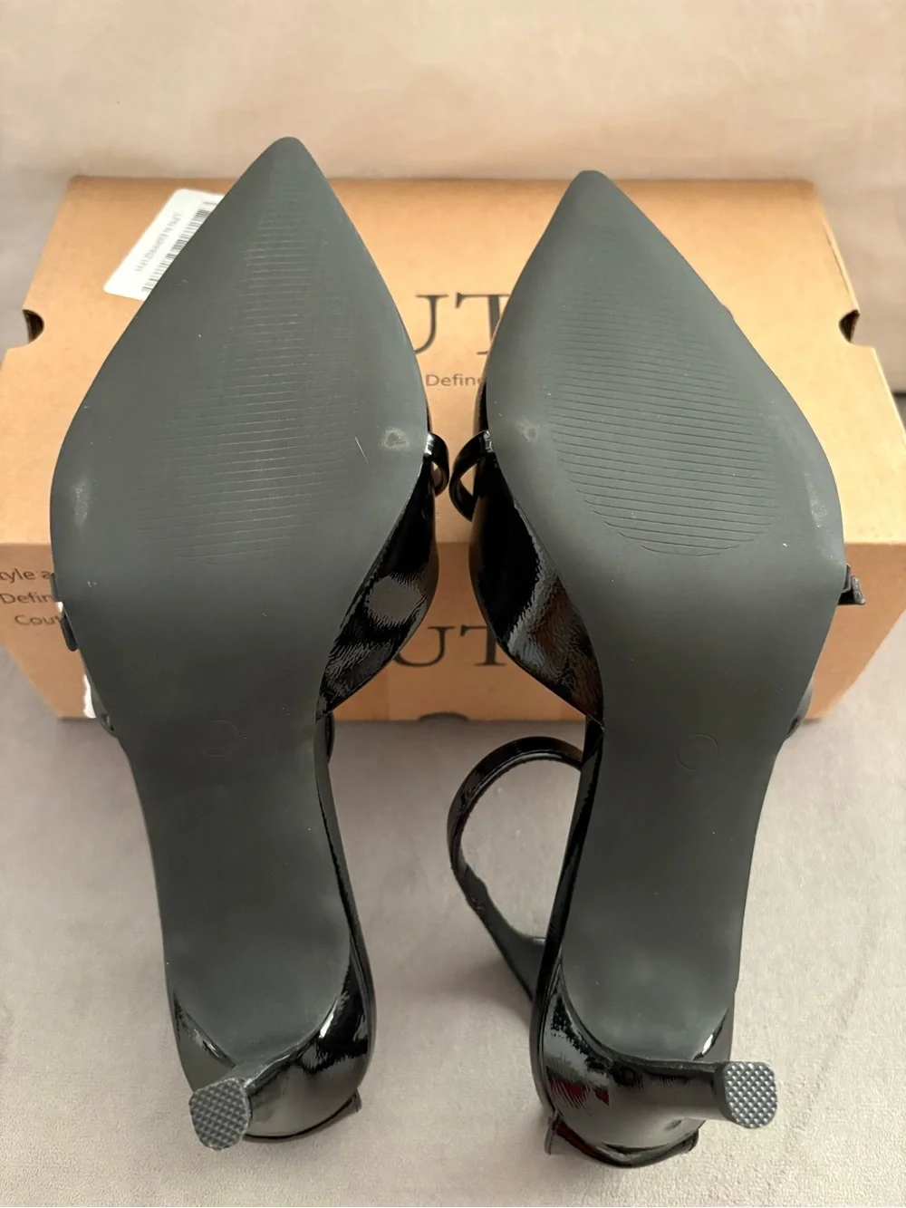 Coutgo Women’s Black Patent Pointed-Toe Ankle-Strap Pumps - US Size 9.5